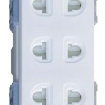 Ổ CẮM BA 2 CHẤU CÓ MÀN CHE WIDE 16A PANASONIC WEV138307