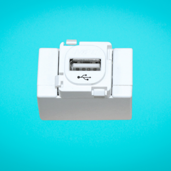 Ổ USB 5V 1000mA A20 PLUS  A30USB