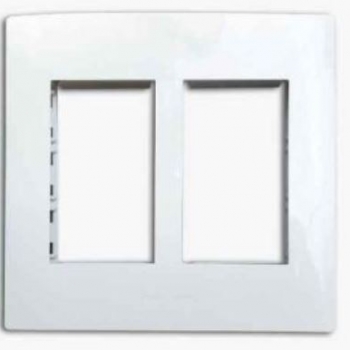 mặt 6 thiết bị WEV68060